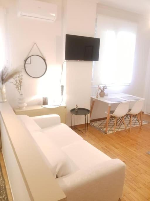 Beautiful Downtown Studio! Ioánnina Exteriér fotografie